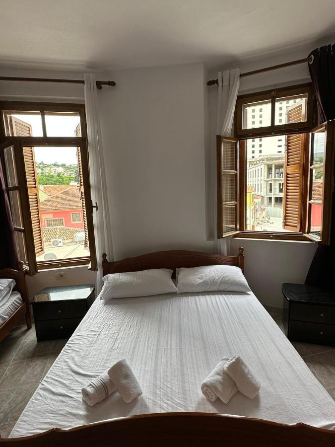 Central Charm Apartments Влёра Экстерьер фото