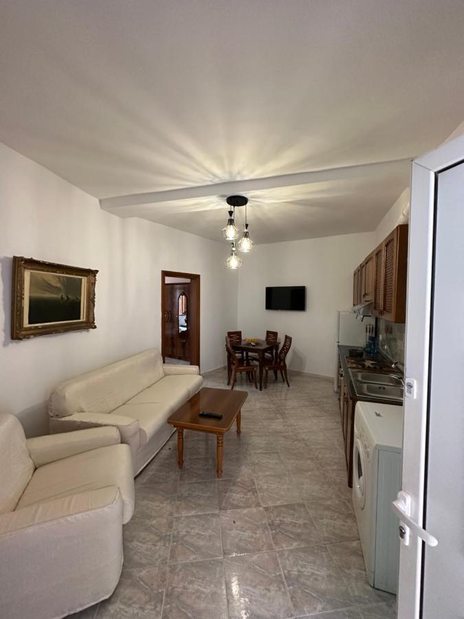 Central Charm Apartments Влёра Экстерьер фото
